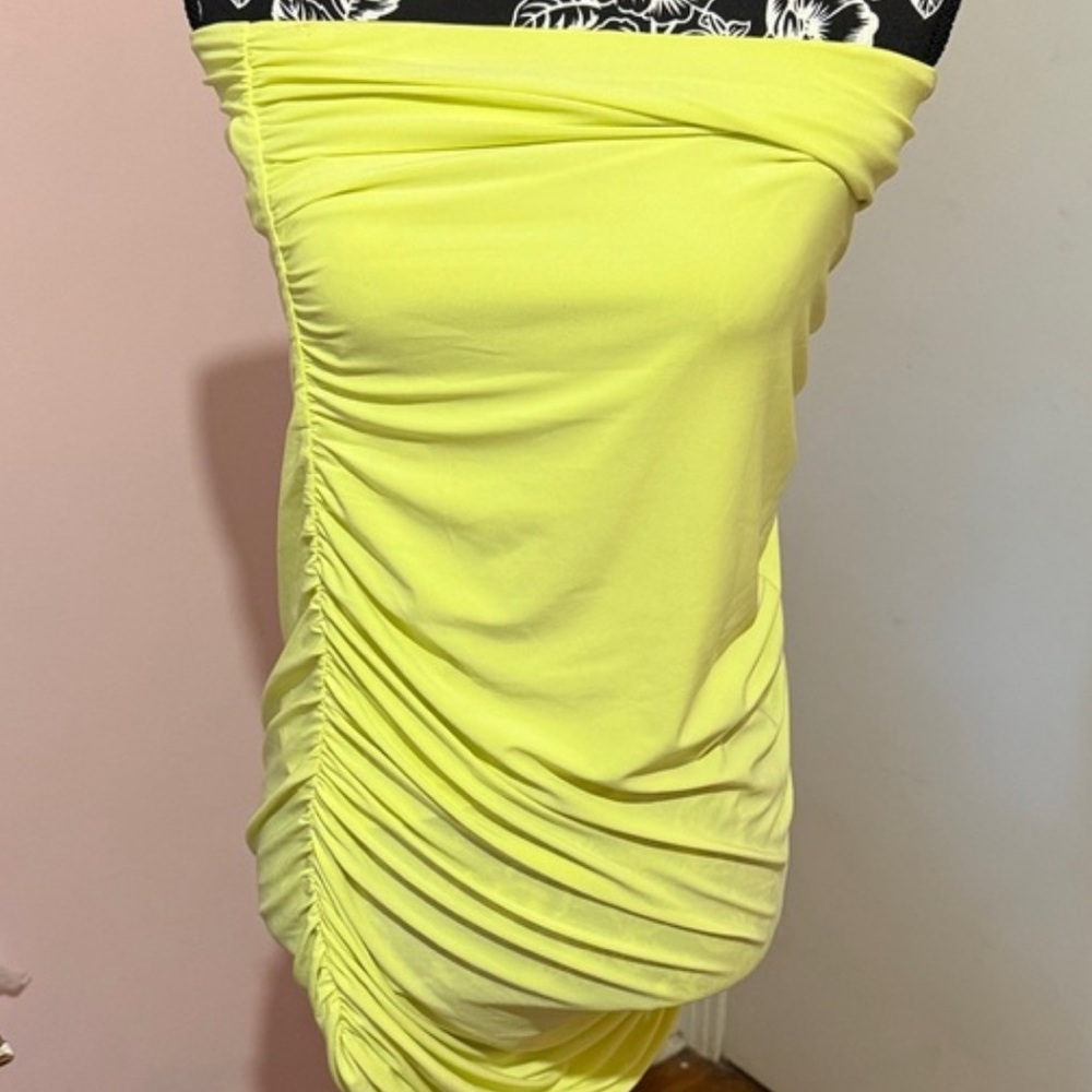 Express stretchy Yellow Ruched Strapless mini Dress or midi skirt size XL NWT